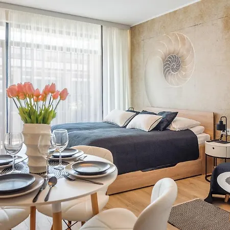 Apartment Apartament Studio Lux W Obiekcie Solny - Kolobrzeg